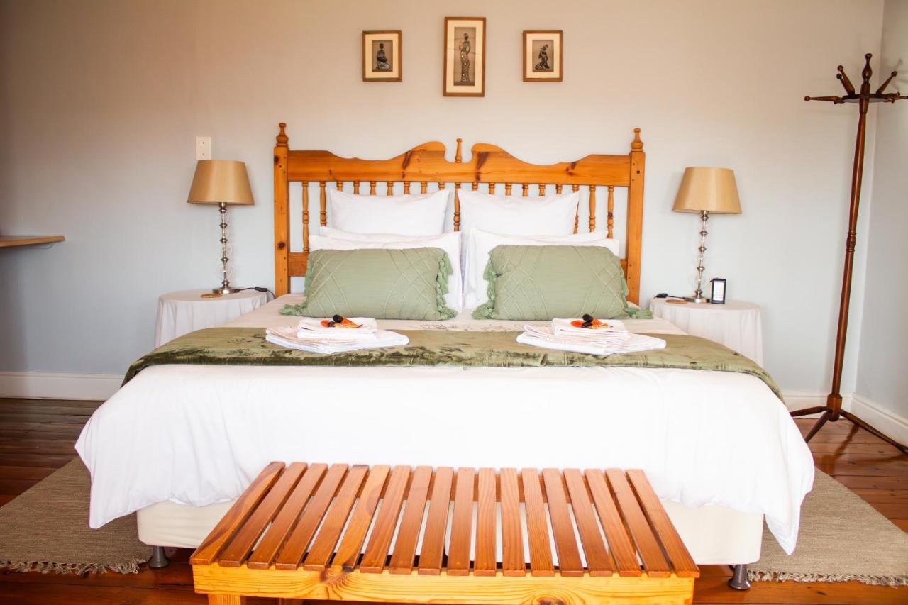De Oude Yotclub Bed & Breakfast Oudtshoorn Exterior photo